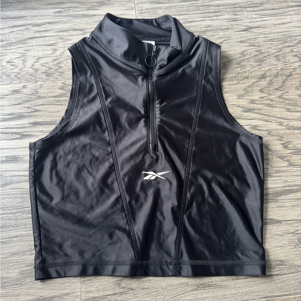 Reebok Women’s S zipper top